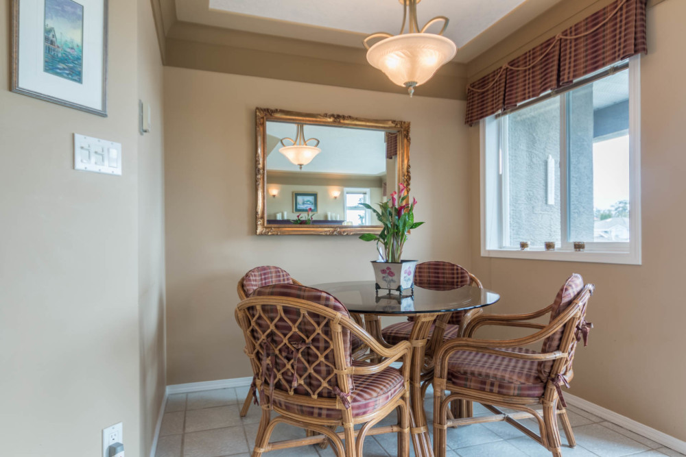 helmsing homes for sale | 2325 Evelyn Heights | Anthea Helmsing & Gay helmsing | Victoria BC