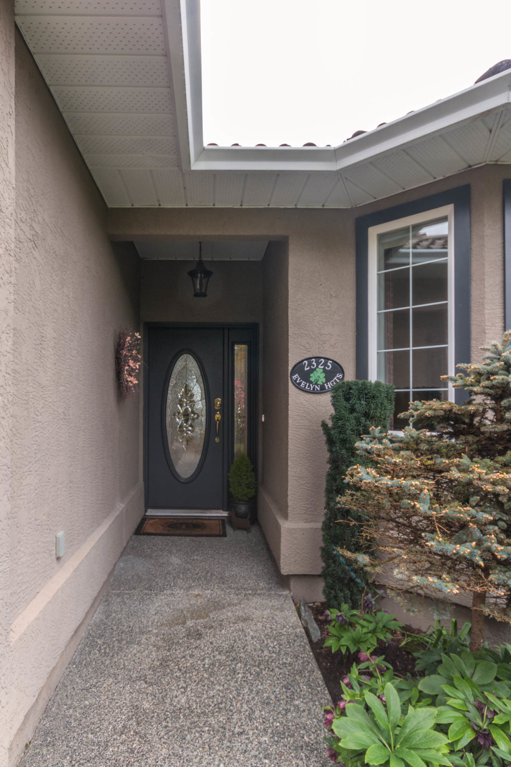 2325_Evelyn_Heights-4