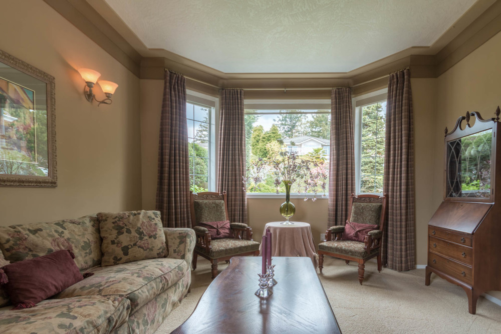 2325_Evelyn_Heights-9